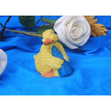 PATO RESINA COLECCION REF. 3257