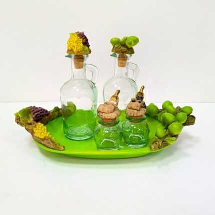 JUEGO COMBOY ACEITERA+VINAGRERA+SALERO+PIMENTERO RESINA CON BANDEJA DECORADA